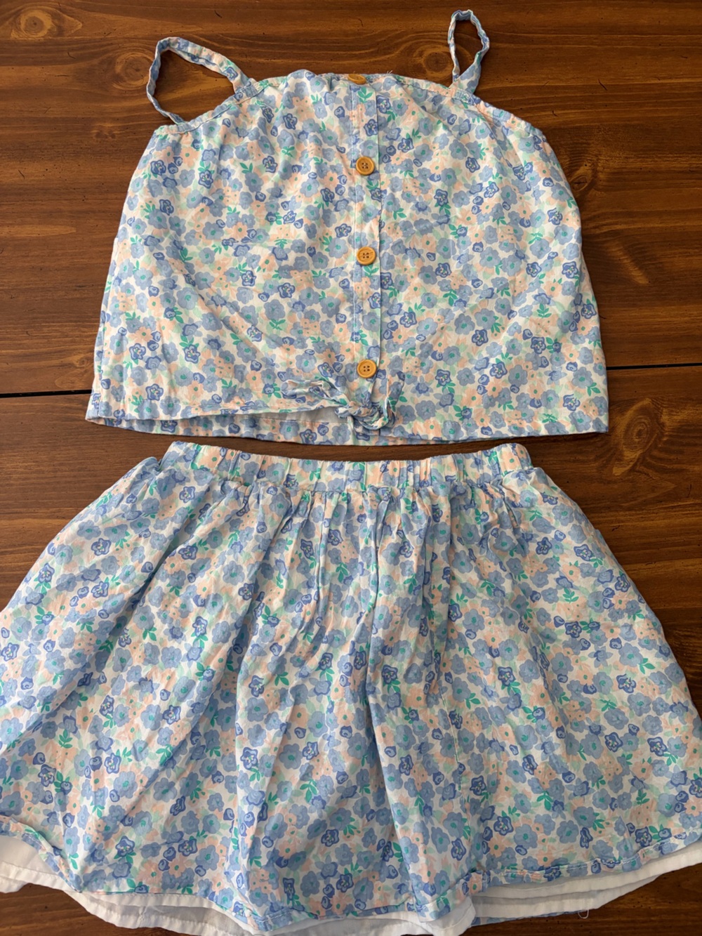 Max Studio kids, girl 2 piece outfit